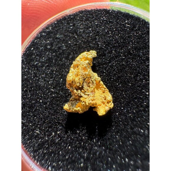 California Gold Crystal - 0.31 grams - Picture 5 of 8